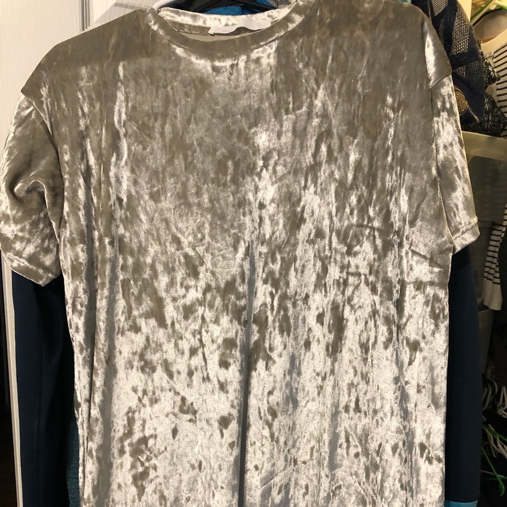 Boutique - new velvet tunic top!